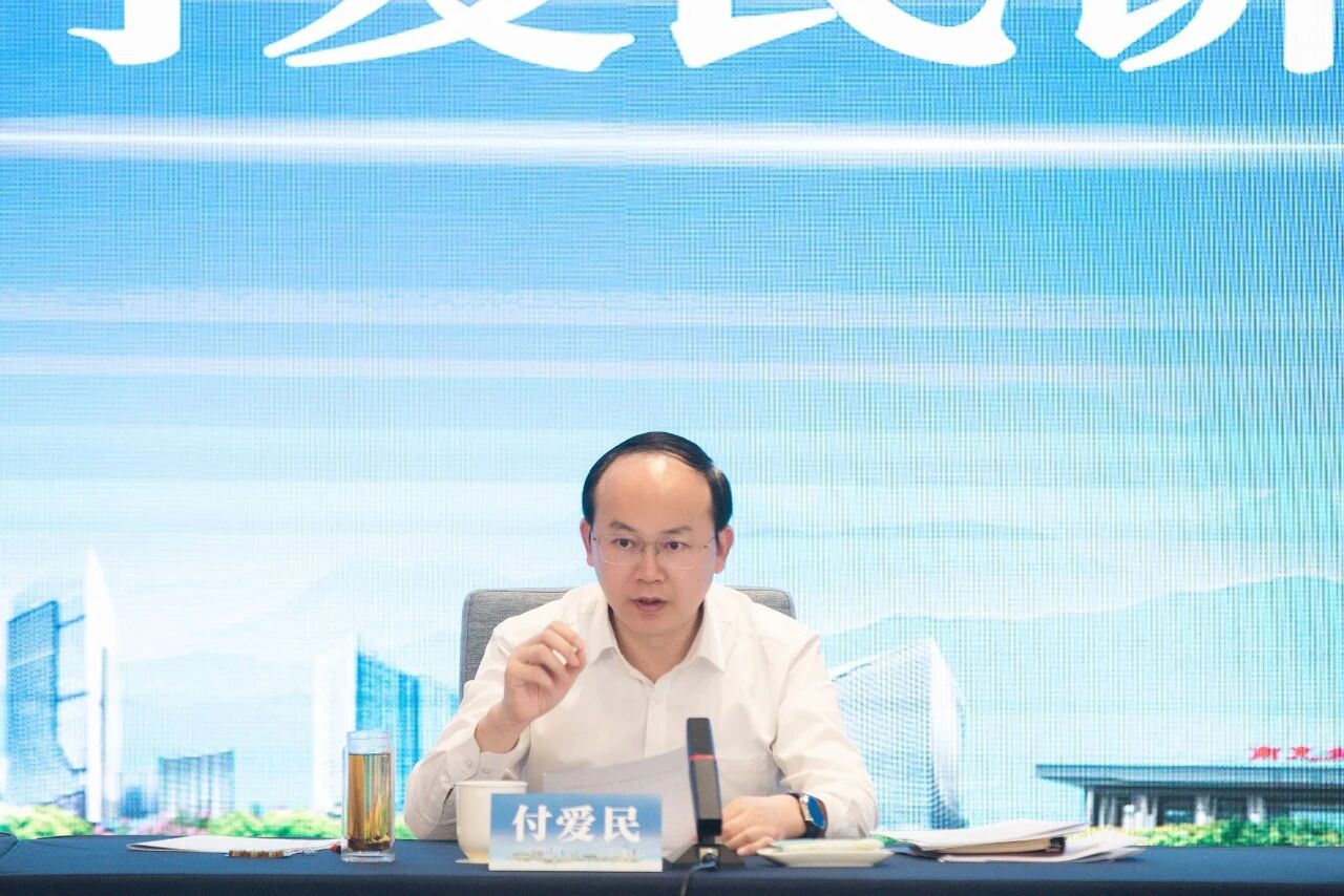 B.jpg